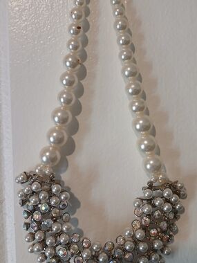 Traci Lynn White Pearl and Aurora Crystal Cluster Necklace